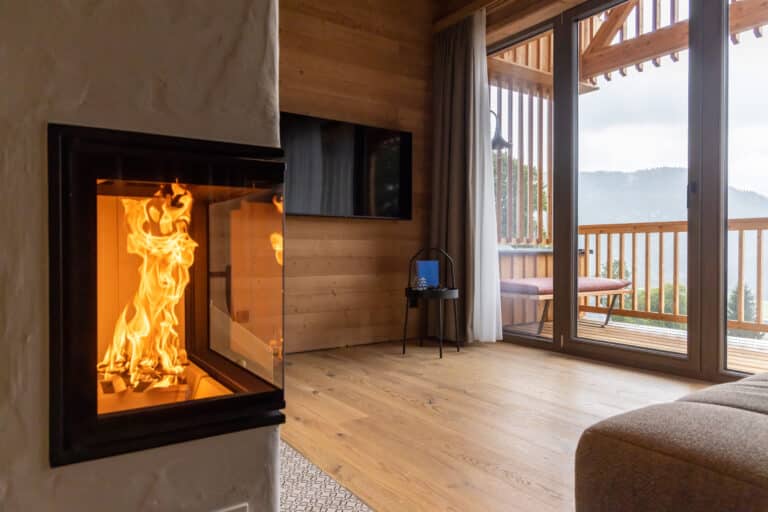 Kamin brennend